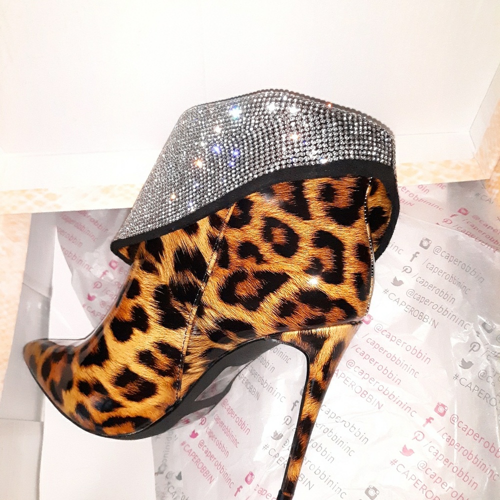 Cape Robbin Leopard Stiletto Booties - Picture 2 of 6